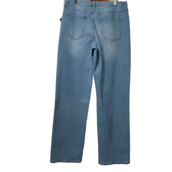 Fashion Nova blue jeans high rise straight leg light wash stretch size 15 or 32 - Picture 13 of 13